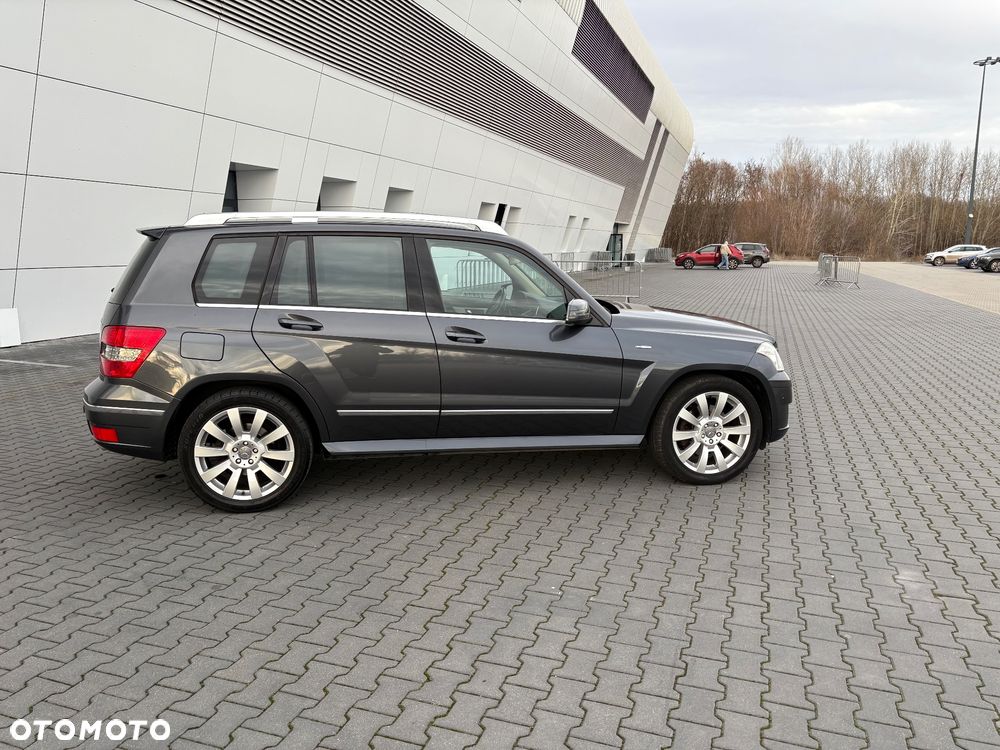 Mercedes-Benz GLK 220 CDI DPF 4Matic BlueEFFICIENCY 7G-TRONIC - 3