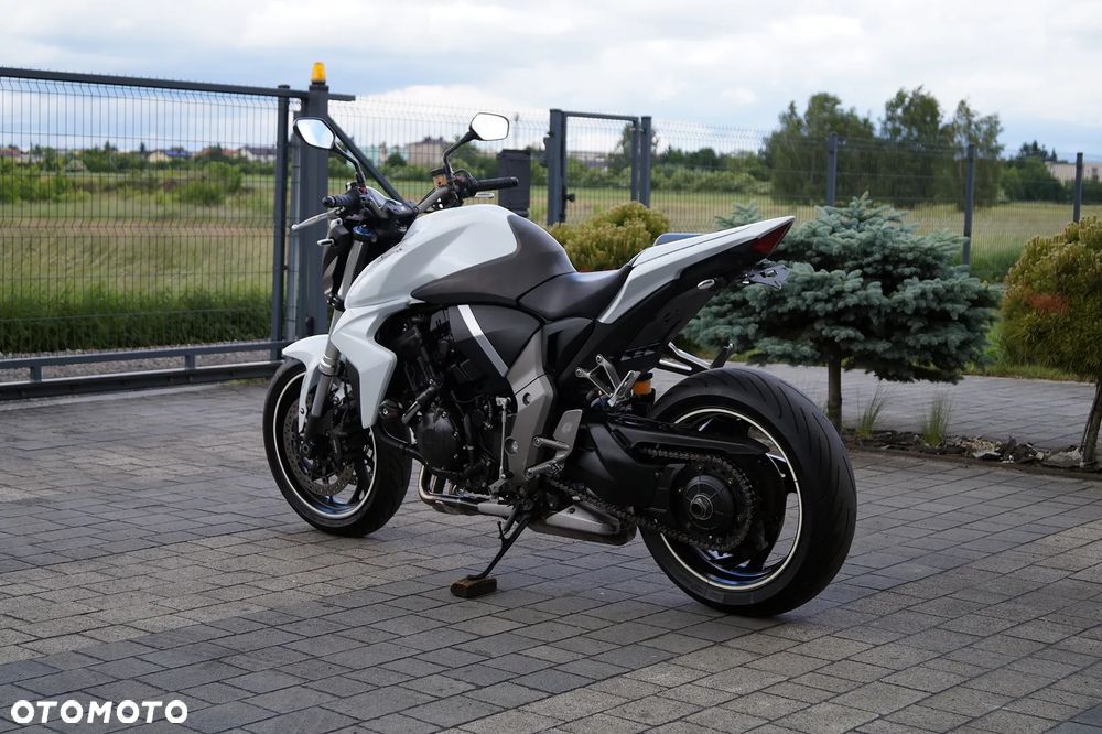 Honda CB - 7