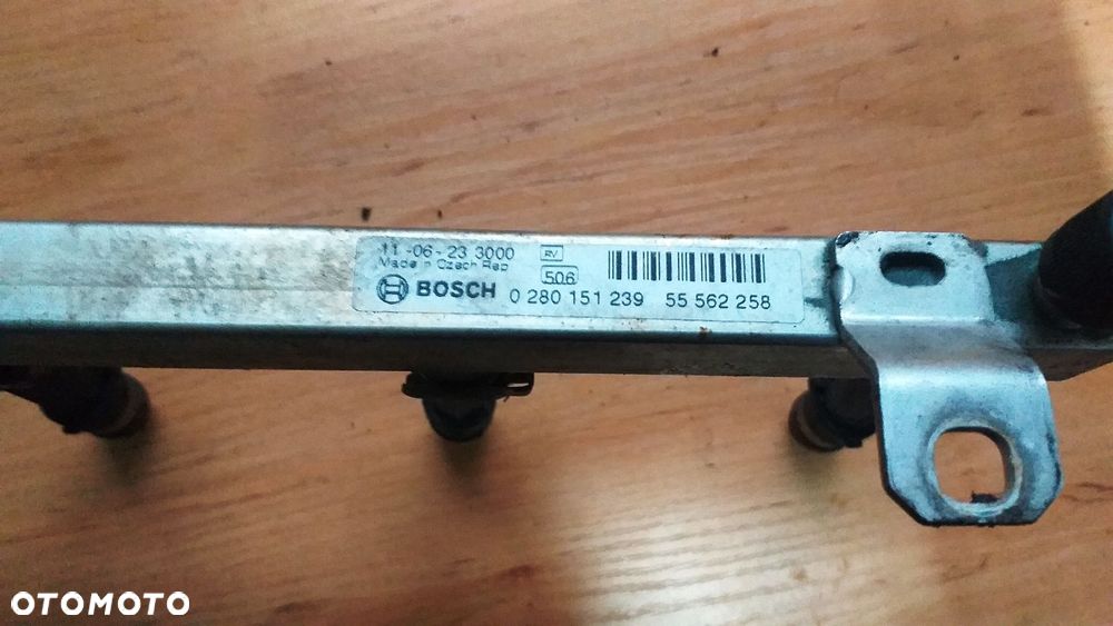 Listwa wtryskowa wtryskiwacze Opel Corsa D Lift 1.2 B 0280151239 55562258 0280158181 - 2