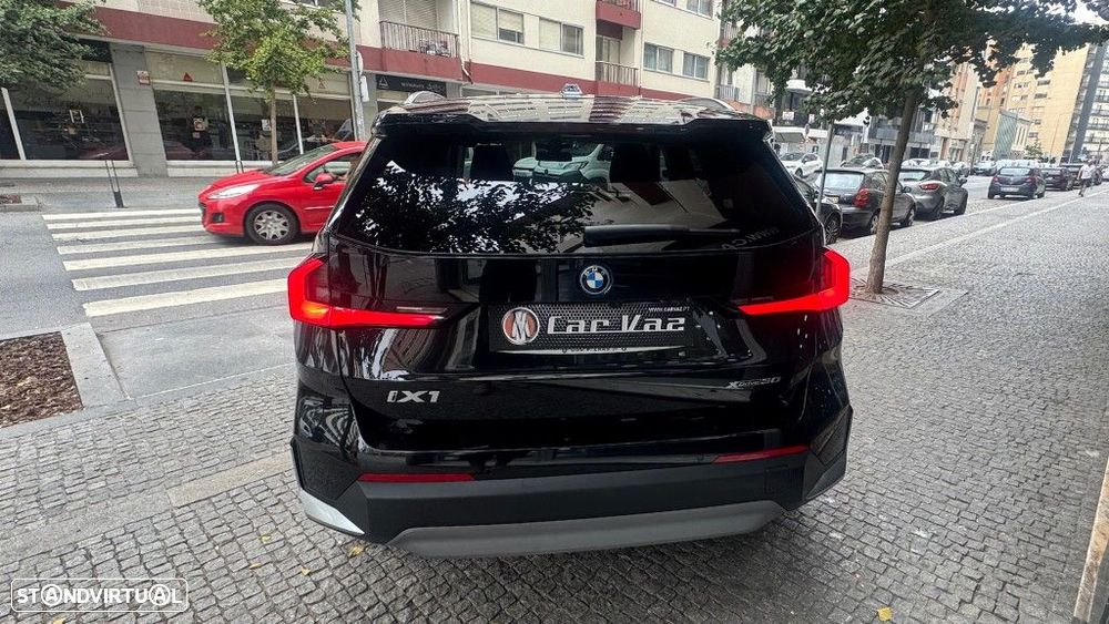BMW iX1 xDrive30 - 6