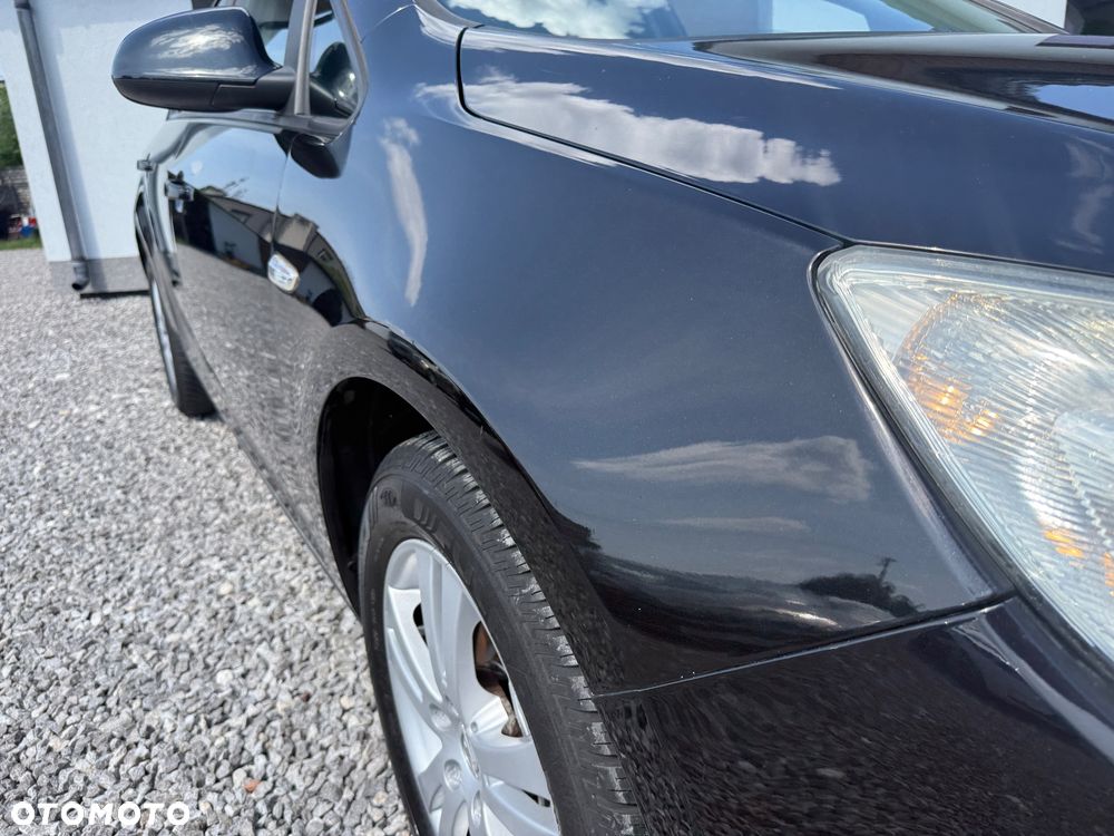 Opel Astra 1.4 T Cosmo - 14