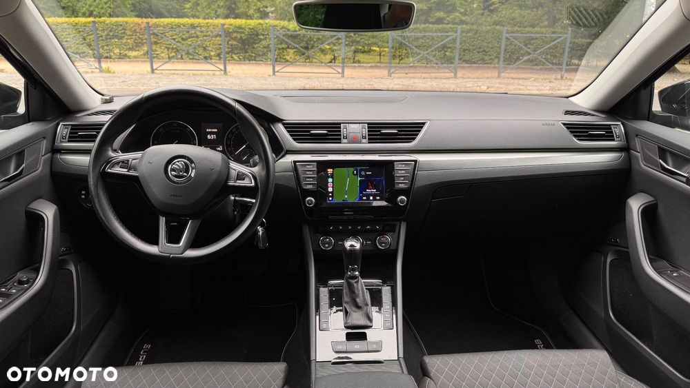 Skoda Superb 2.0 TDI Style DSG - 21