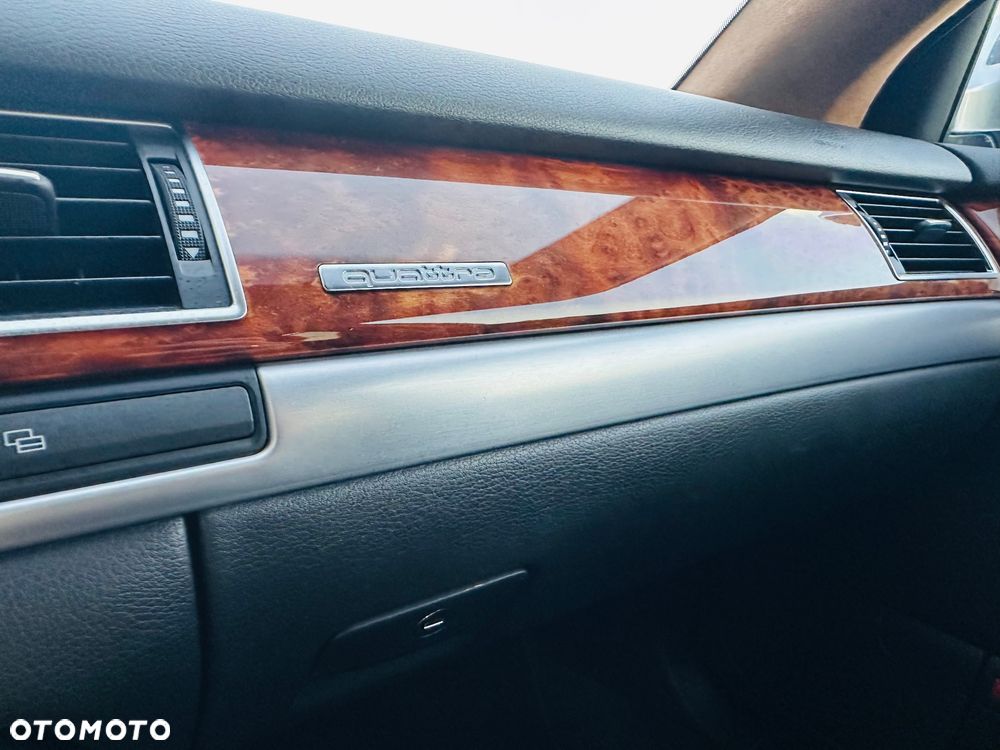 Audi A8 4.2 TDI Quattro - 15