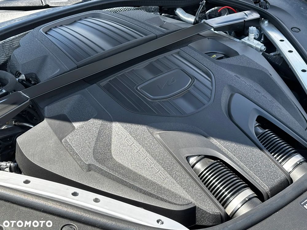 Porsche Panamera 4 - 36