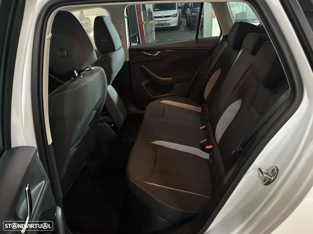 Skoda Kamiq 1.0 TSI DSG - 14