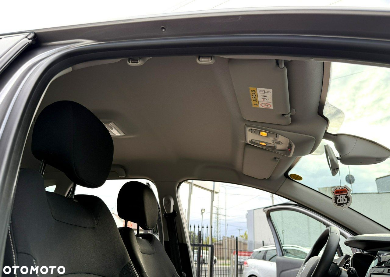 Renault Captur 1.3 TCe Intens - 25