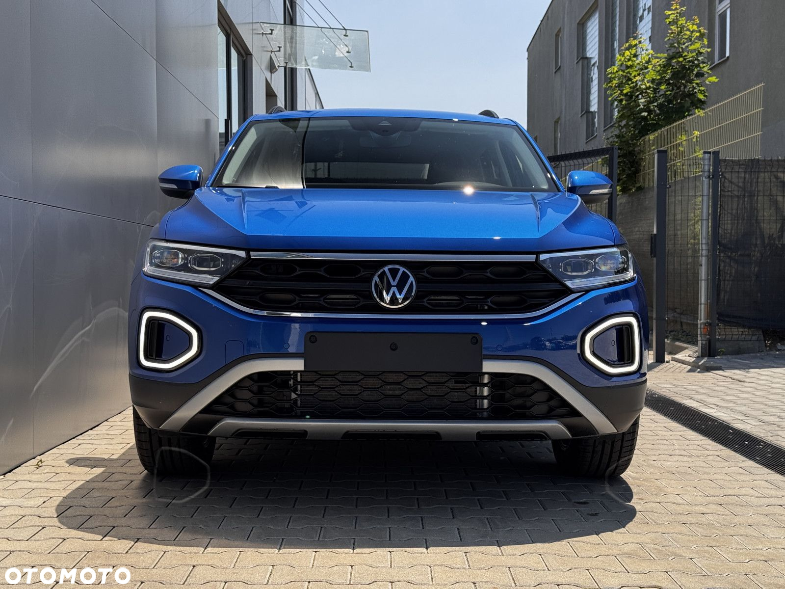 Volkswagen T-Roc 1.5 TSI Life DSG - 2