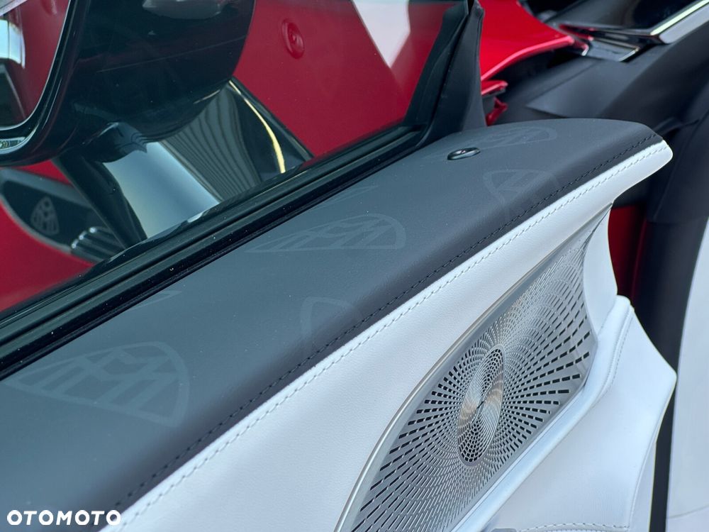 Mercedes-Benz Maybach SL 680 - 25