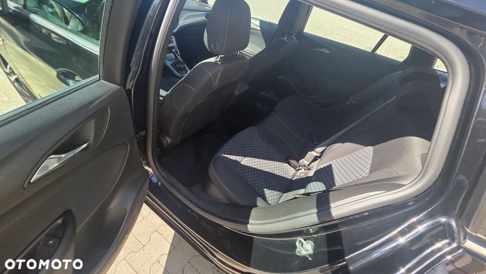 Opel Astra 1.6 T GPF Enjoy S&S - 10