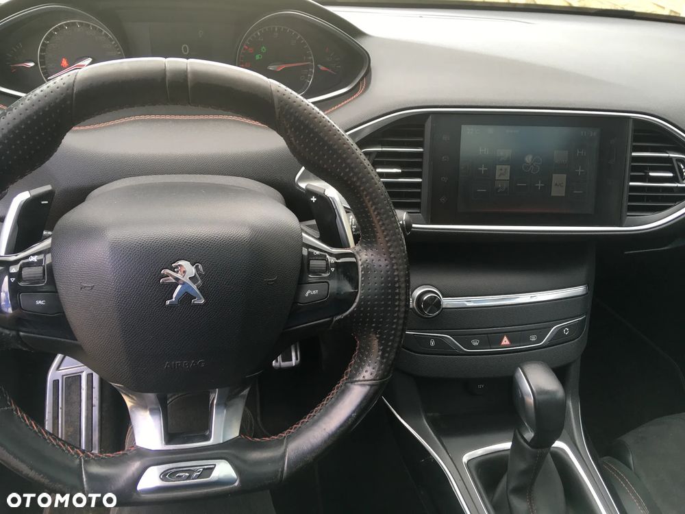 Peugeot 308 - 13