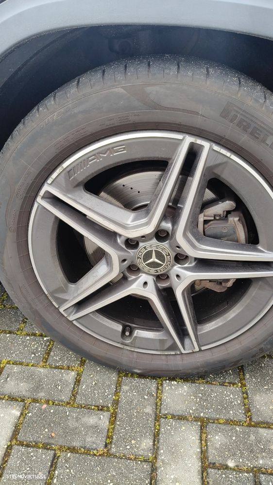 Mercedes-Benz GLA 180 d AMG Line - 6