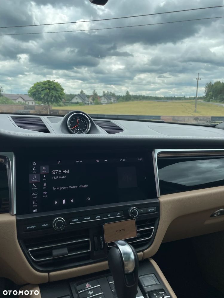 Porsche Macan Standard - 14