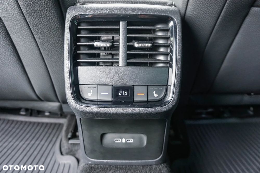 Skoda Octavia 2.0 TSI Sportline 4x4 DSG - 32