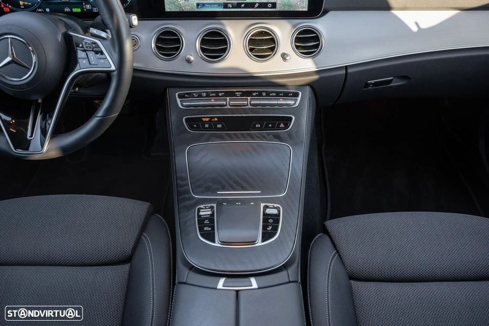 Mercedes-Benz E 300 de Avantgarde 4Matic - 17
