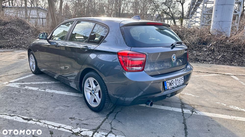 BMW Seria 1 118d DPF Edition Sport - 8