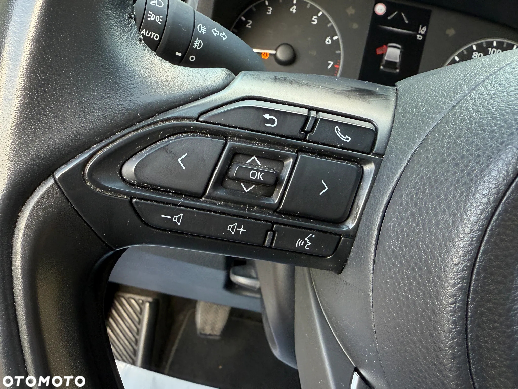 Toyota Yaris 1.5 Comfort - 25