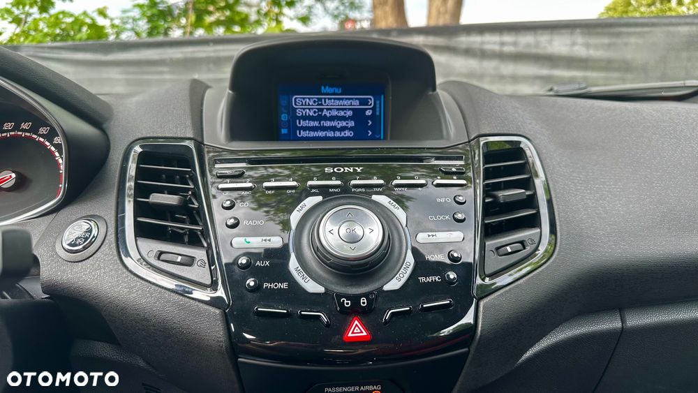 Ford Fiesta 1.6 EcoBoost mit Leder-Sport-Paket ST - 30