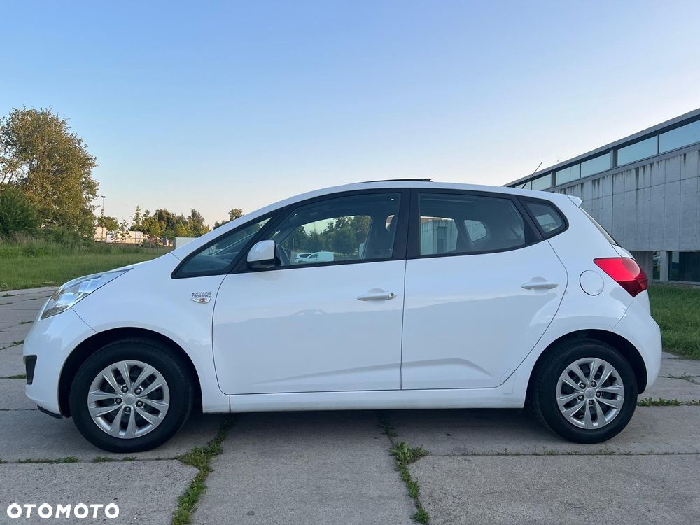 Kia Venga 1.4 CVVT Business Line - 13