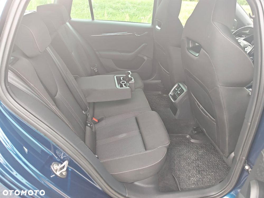 Skoda Octavia 2.0 TDI DSG First Edition - 13