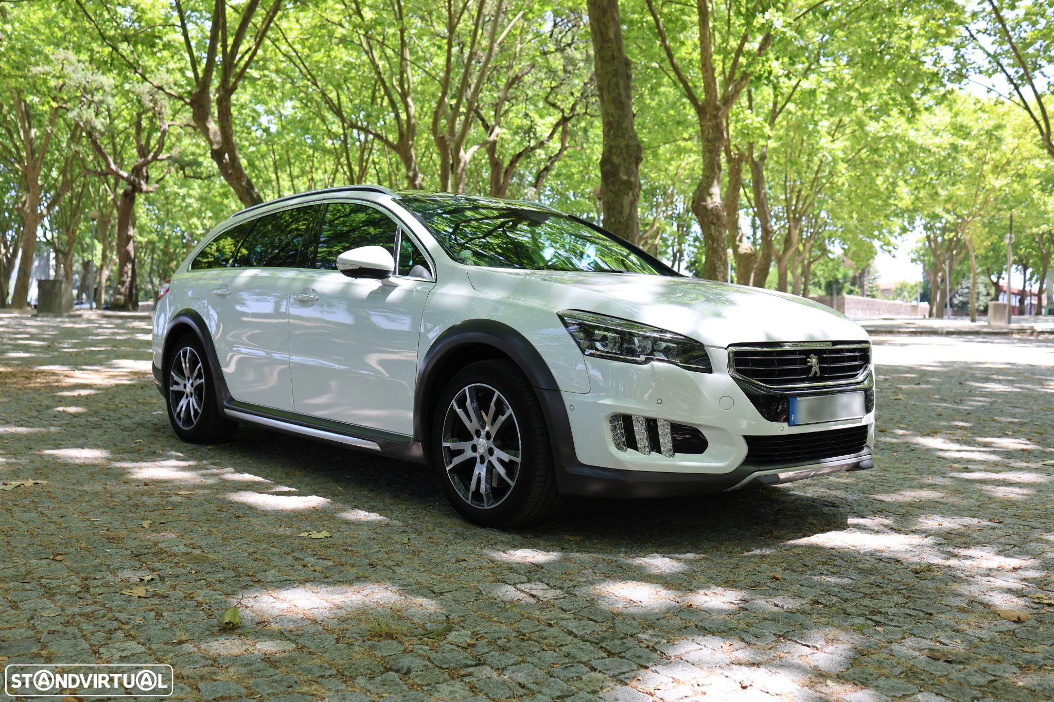 Peugeot 508 RXH 2.0 HDi Hybrid4 Limited Edition 2-Tronic - 1