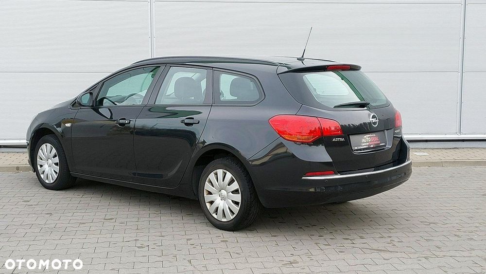 Opel Astra - 11