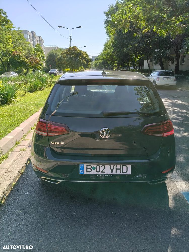 Volkswagen Golf 2.0 TDI Highline - 8