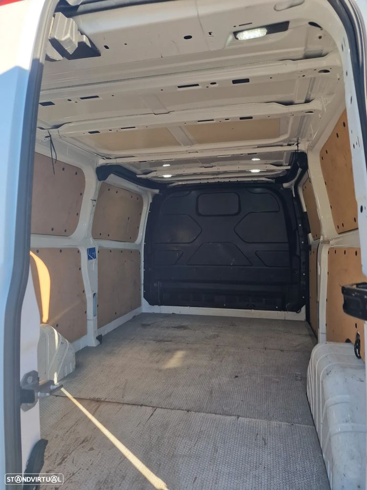 Ford e-Transit Custom - 21