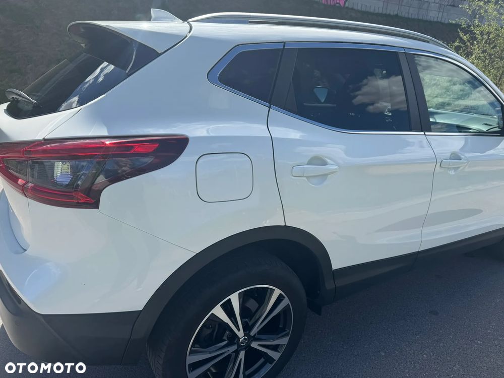 Nissan Qashqai 1.3 DIG-T N-Connecta - 9