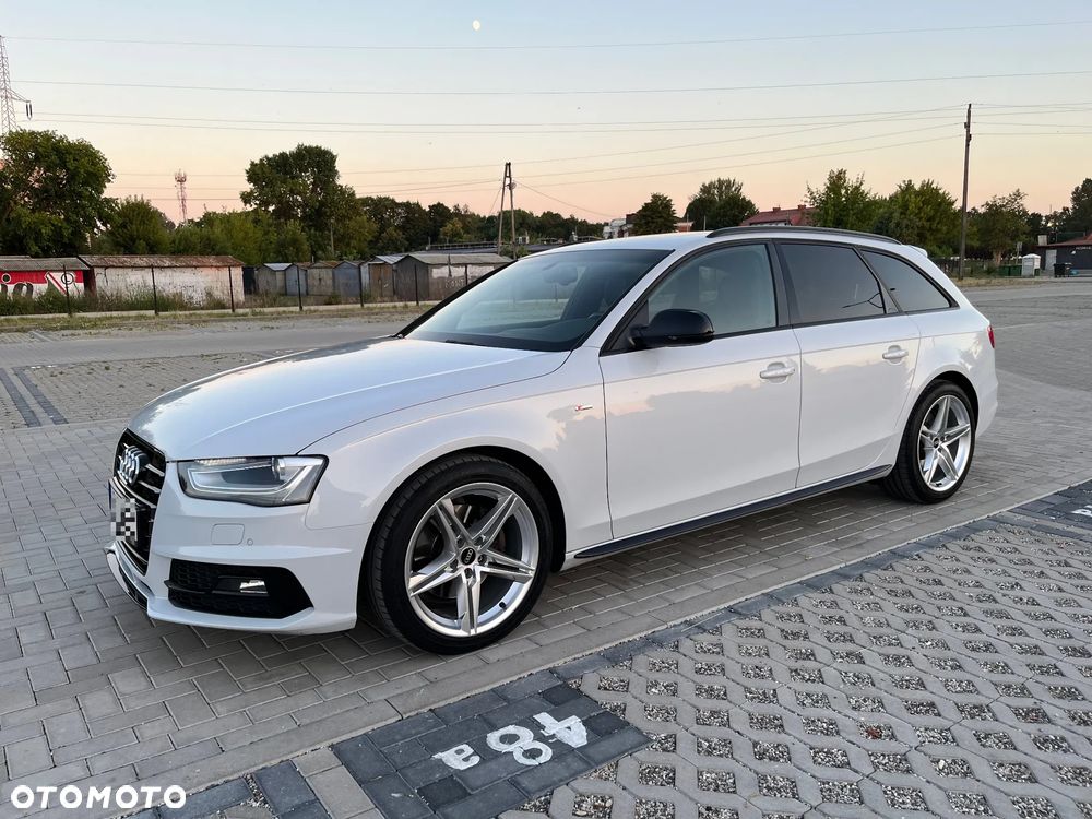 Audi A4 Avant 2.0 TDI DPF clean diesel S line Sportpaket - 1