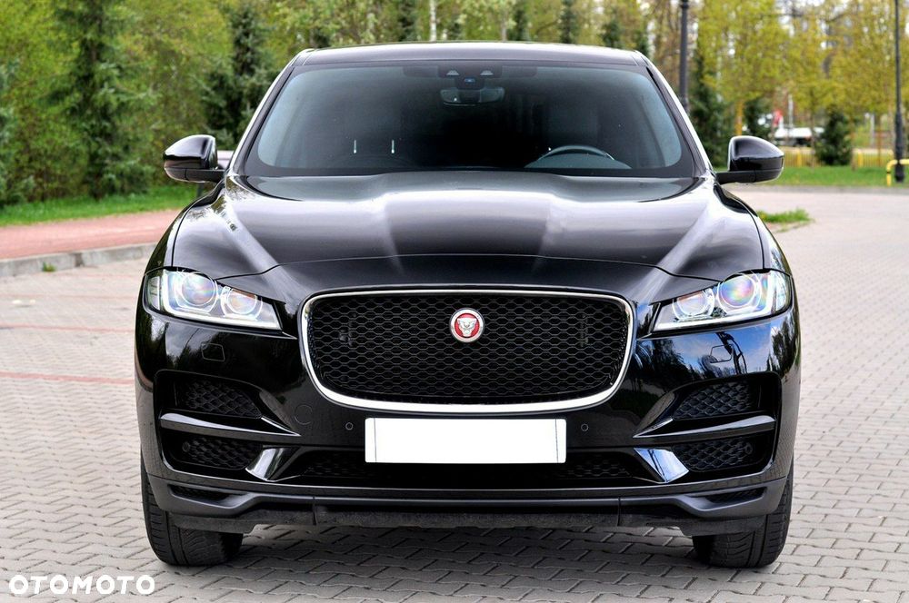 Jaguar F-Pace 20d Portfolio - 27