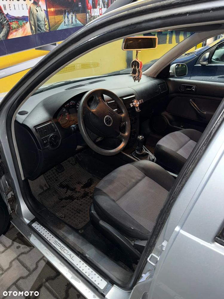 Volkswagen Golf 1.4 Trendline - 8