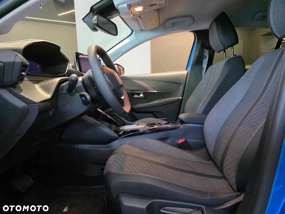 Peugeot 208 1.2 mHEV Allure e-DCS6 - 12