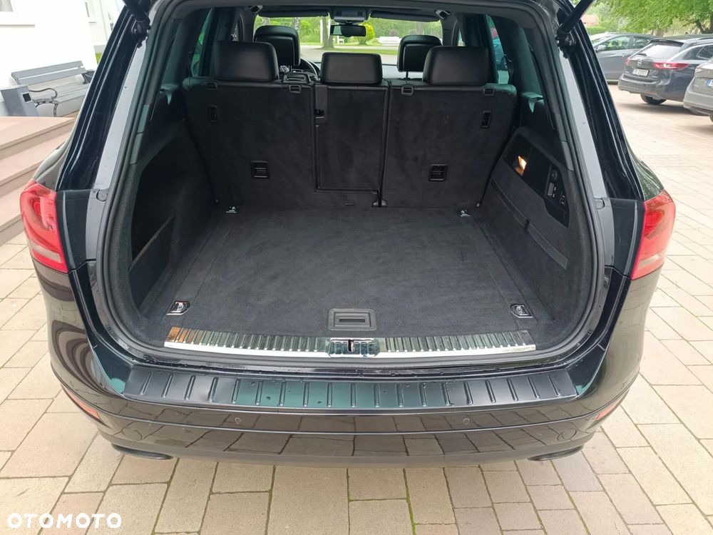 Volkswagen Touareg - 36