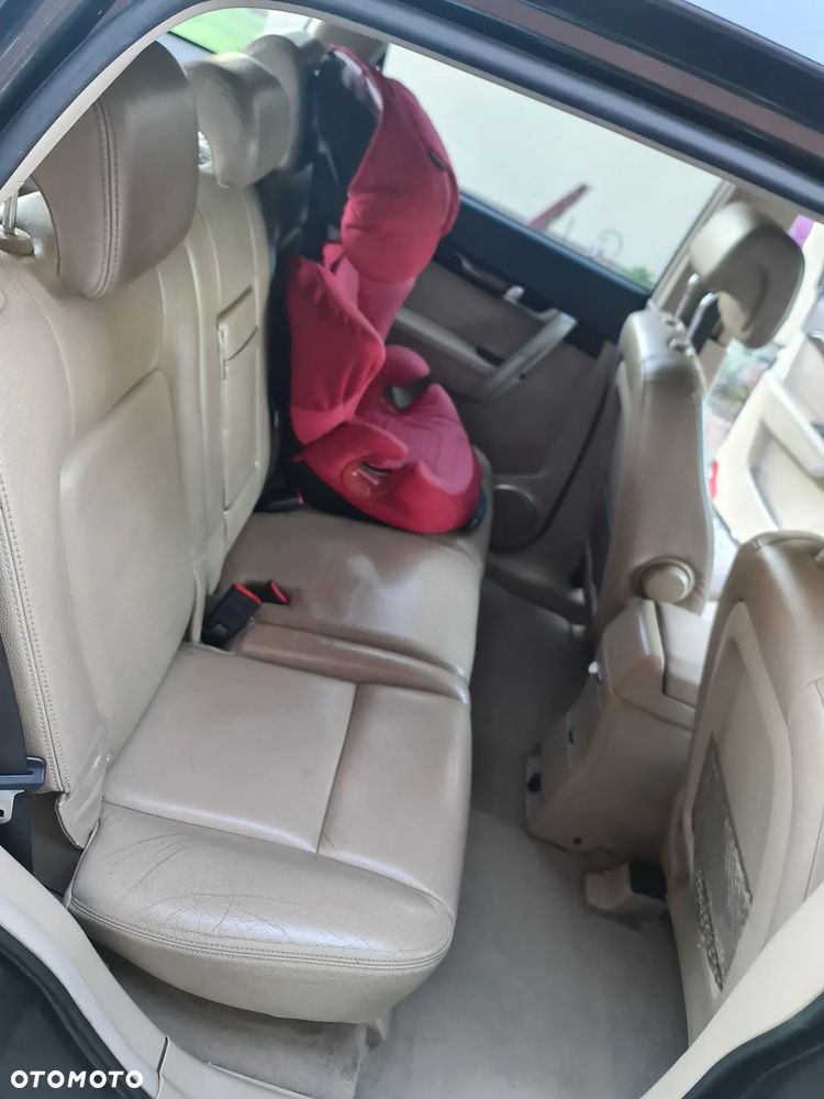 Chevrolet Captiva - 13