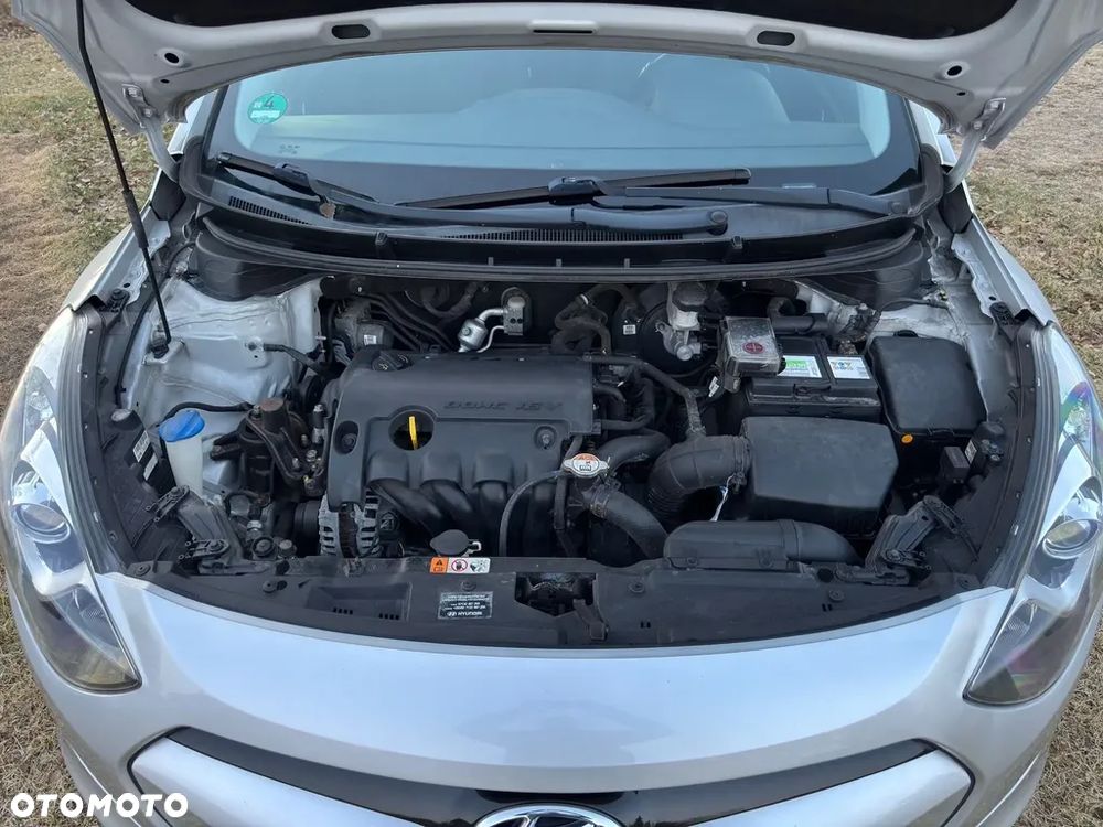 Hyundai i30 1.4 Advantage - 10