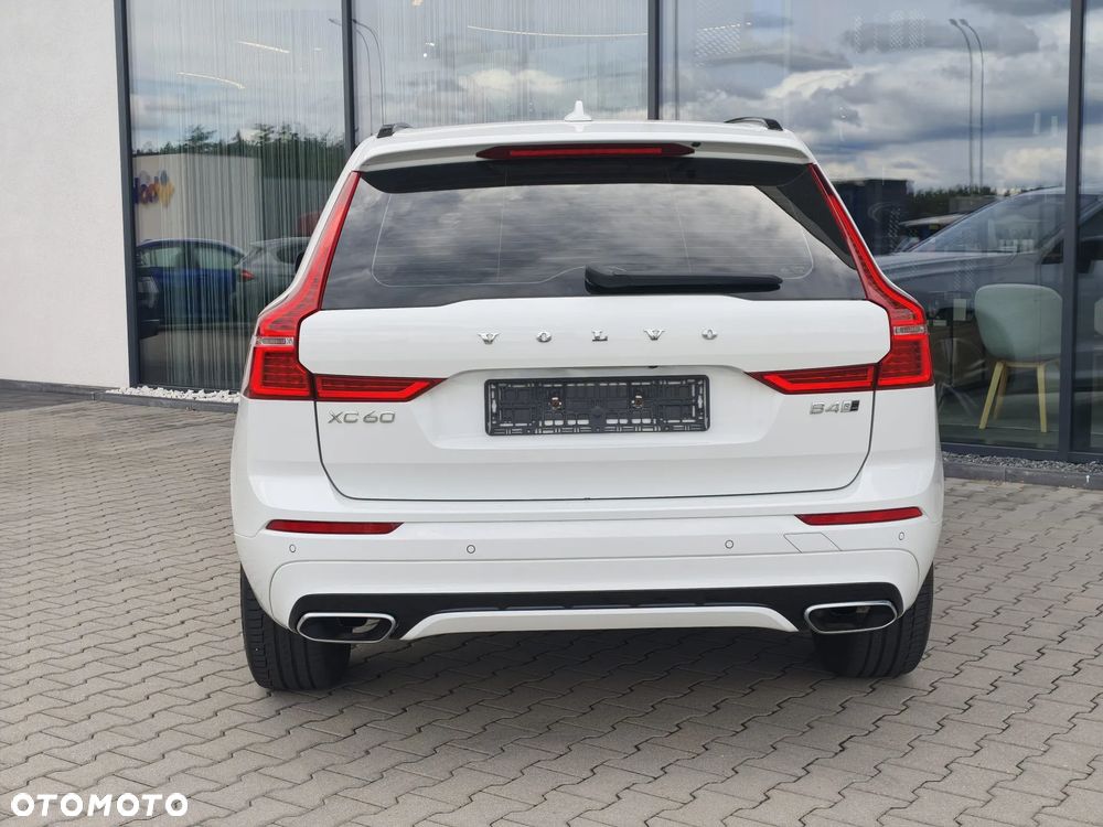 Volvo XC 60 B4 D R-Design - 7