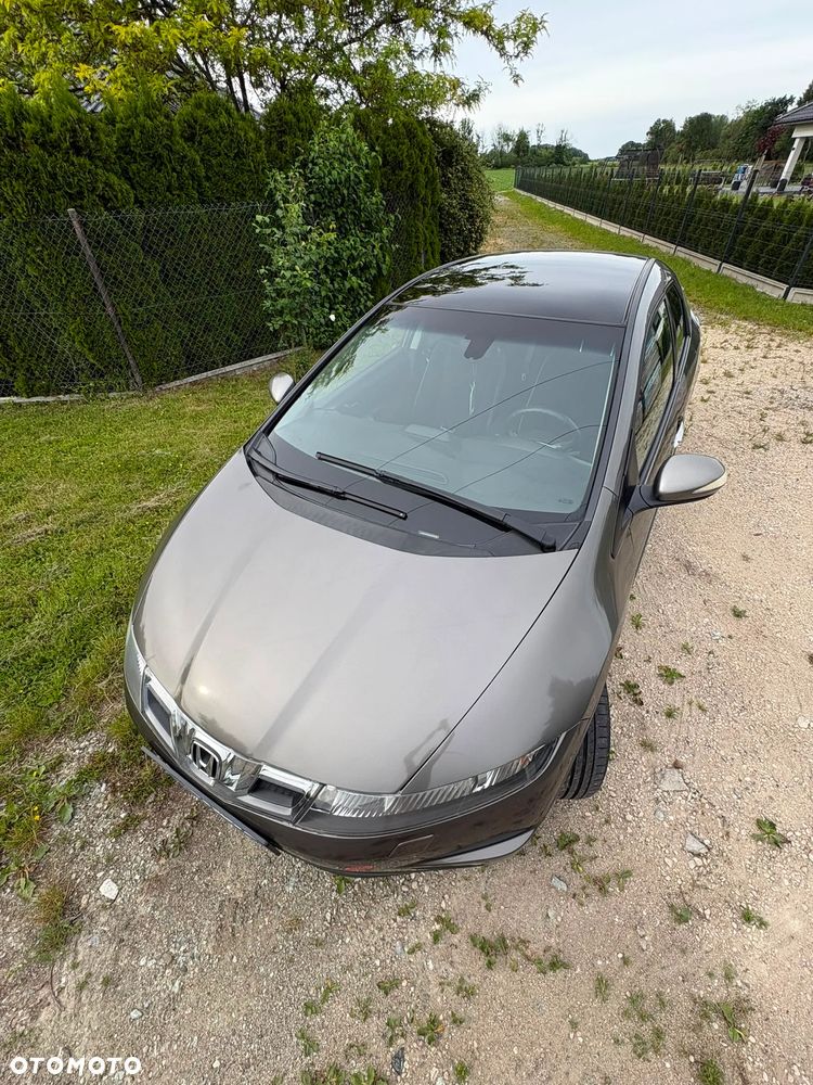 Honda Civic 1.8 Executive - 2