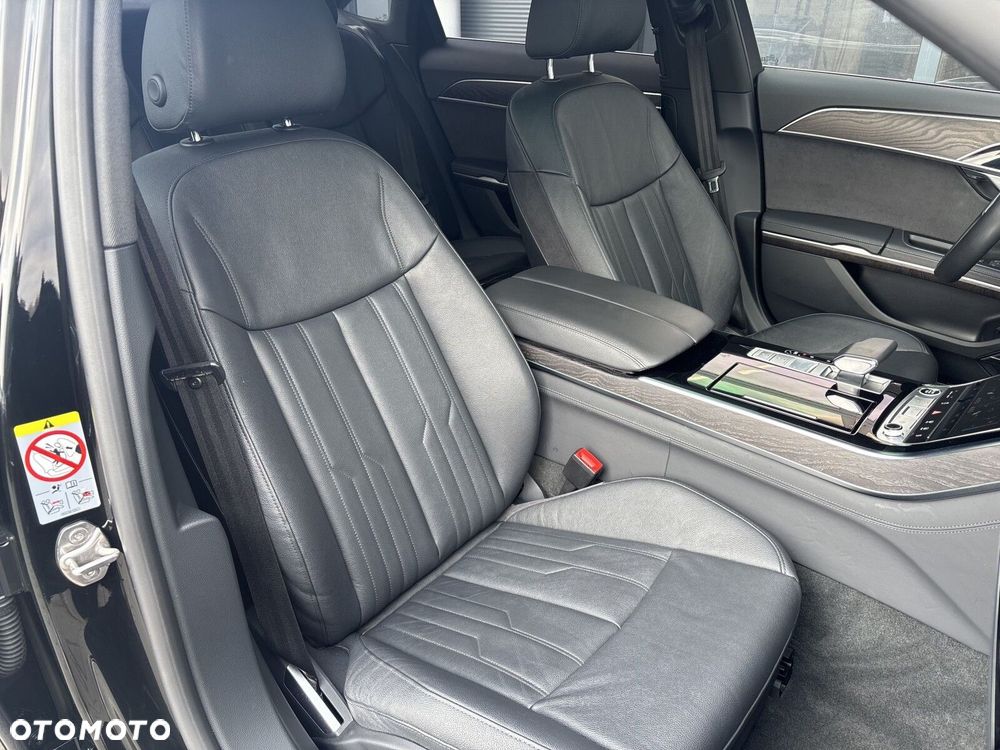 Audi A8 - 37