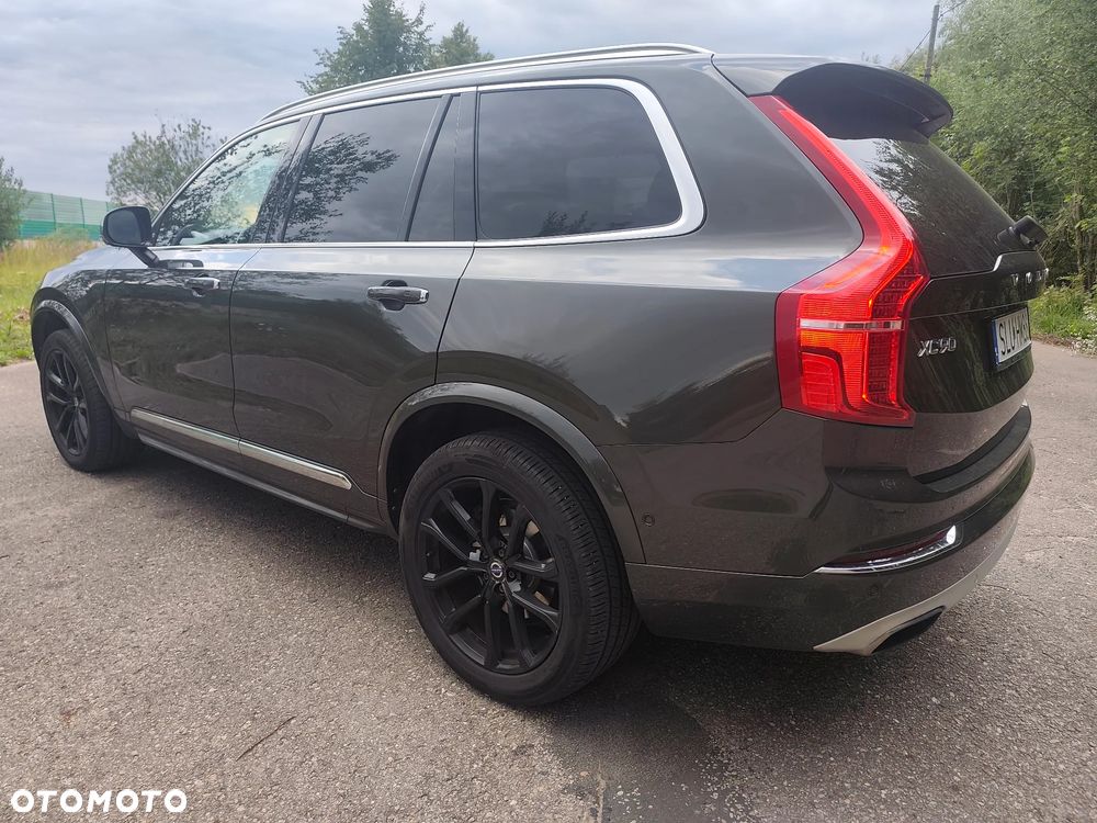 Volvo XC 90 D5 AWD Geartronic Inscription - 12