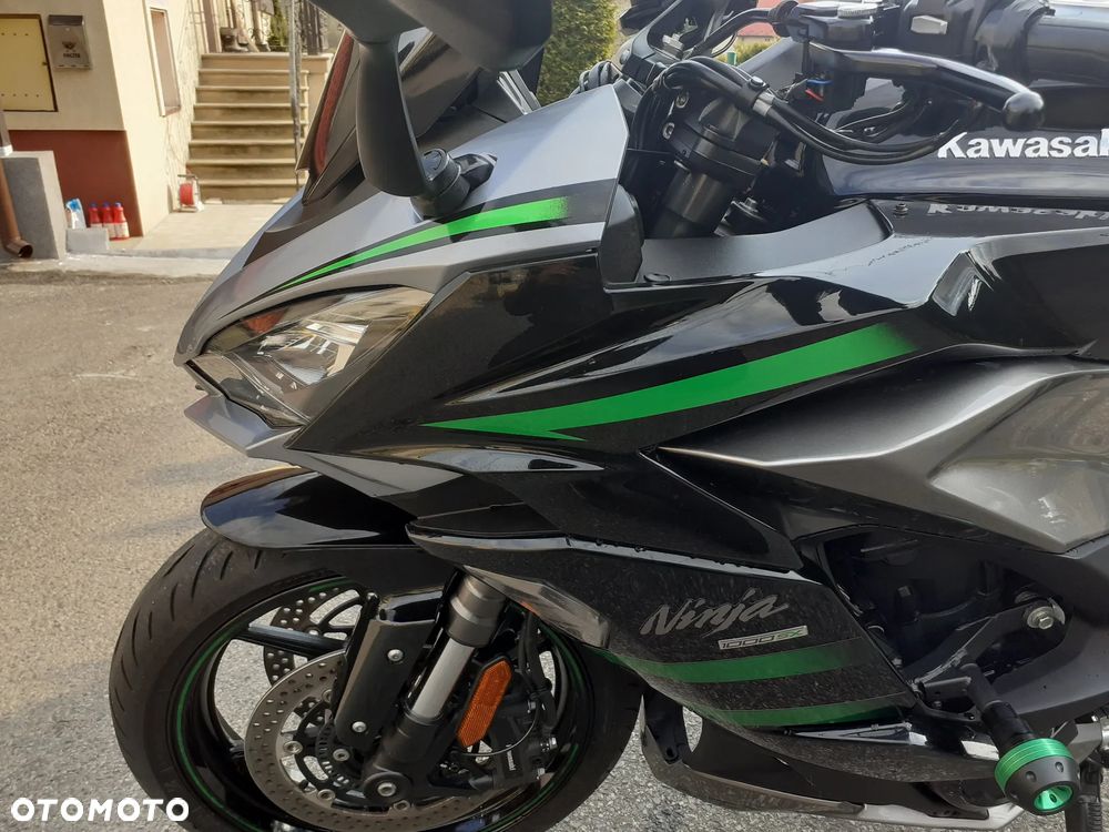 Kawasaki Ninja 1000 SX - 11