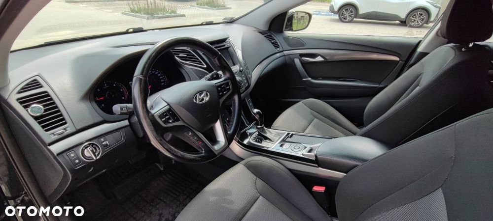 Hyundai i40 1.7 CRDi Comfort - 2