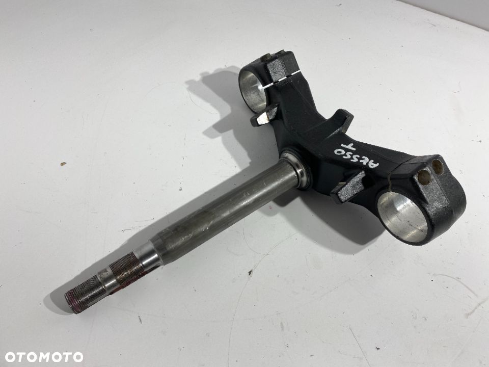 Półka dolna sztyca  Kymco AK550  17-21R - 2