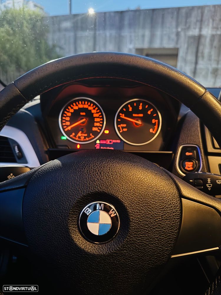 BMW 116 d EfficientDynamics Edition - 10