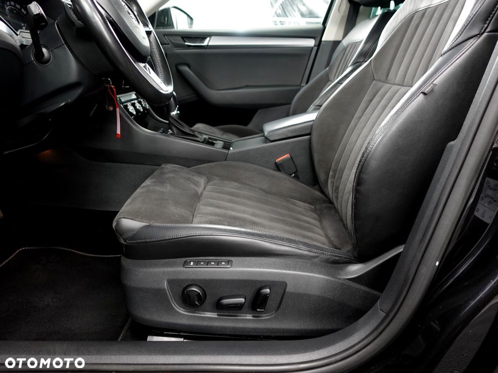 Skoda Superb 2.0 TDI Style DSG - 16