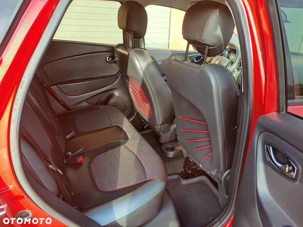 Renault Captur 0.9 Energy TCe Helly Hansen - 23