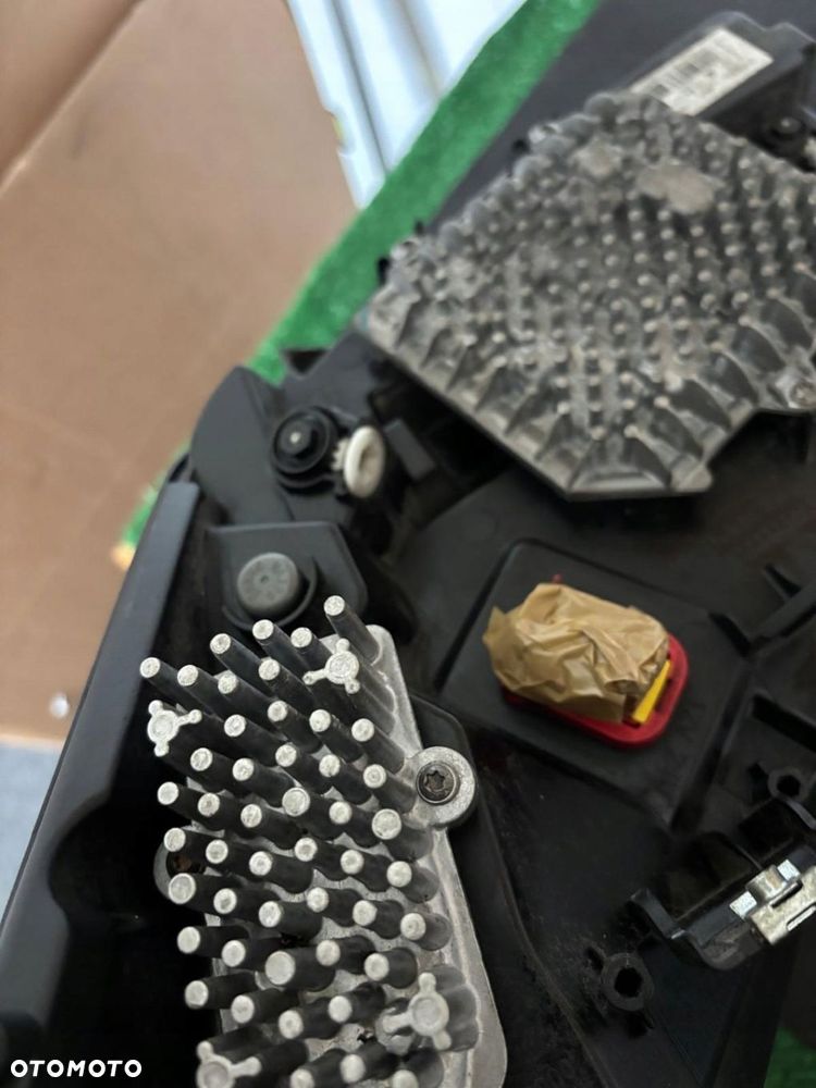 LAMPA PRAWA REFLERTOR PRAWY IVECO DAILY 4 IV FULL LED DEMONTAŻ ORYGINAŁ EU - 8