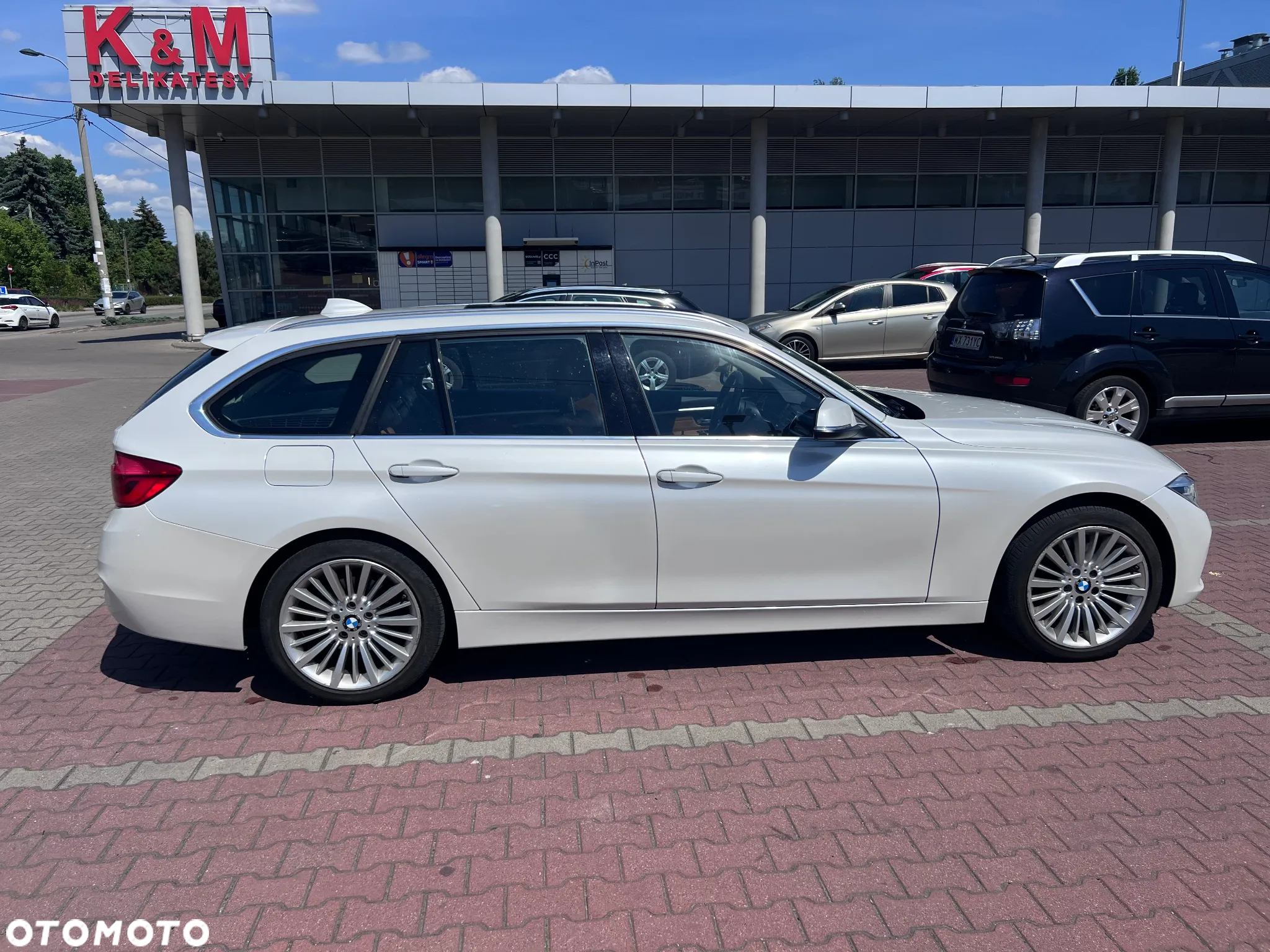 BMW Seria 3 330i xDrive Luxury Line - 4