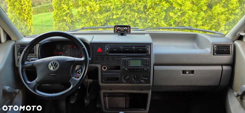 Volkswagen Transporter - 8