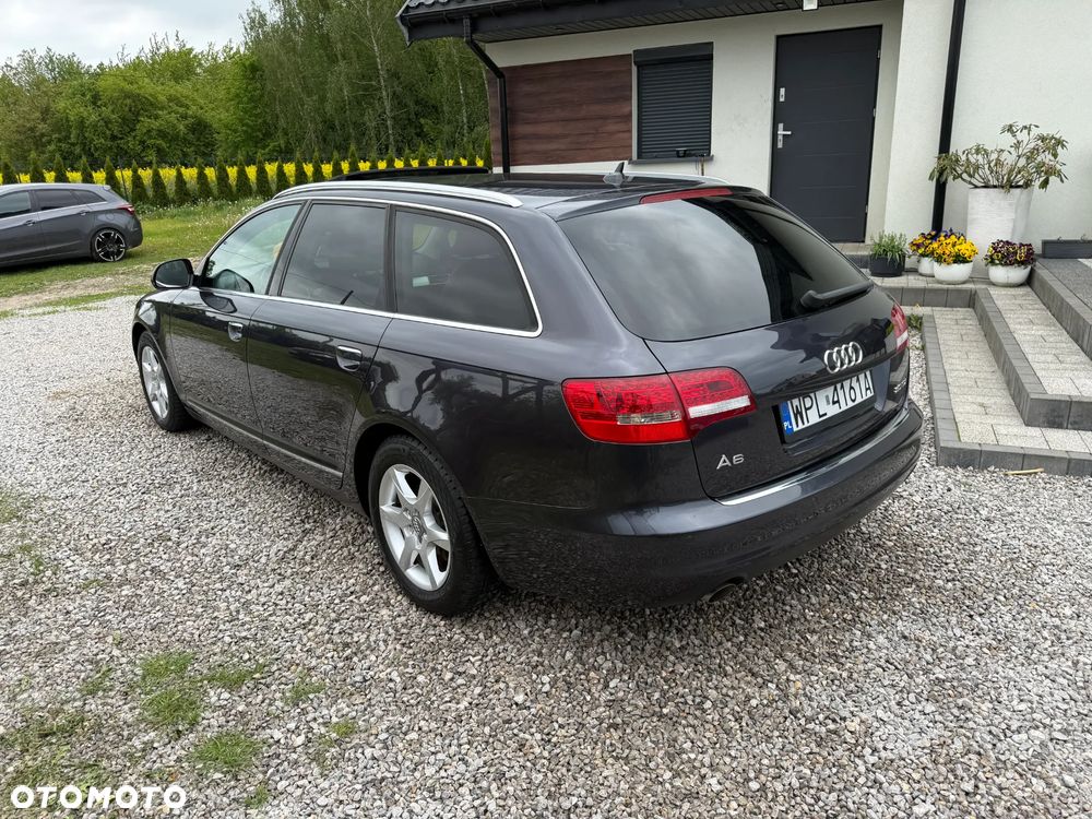 Audi A6 Avant - 17