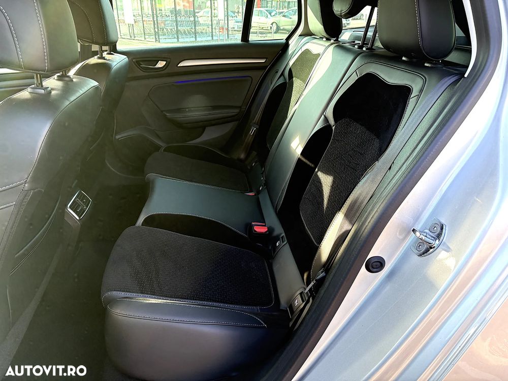 Renault Megane TCe 140 GPF EDC Techno - 7